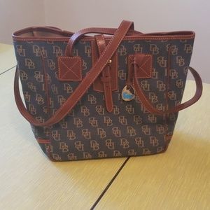 Dooney & Bourke Bag (vintage)
